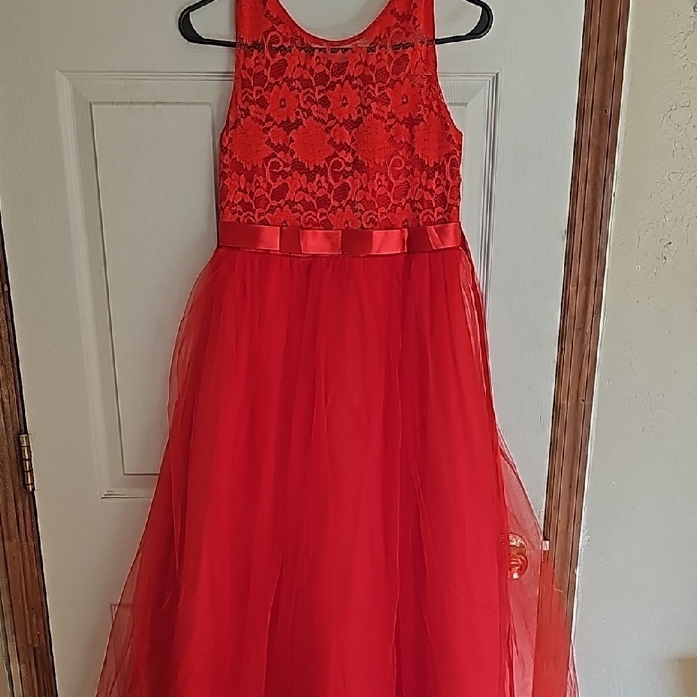 Elegant Red Lace Kids Dress